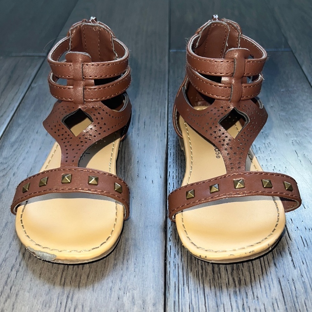 Koala kids gladiator like sandals